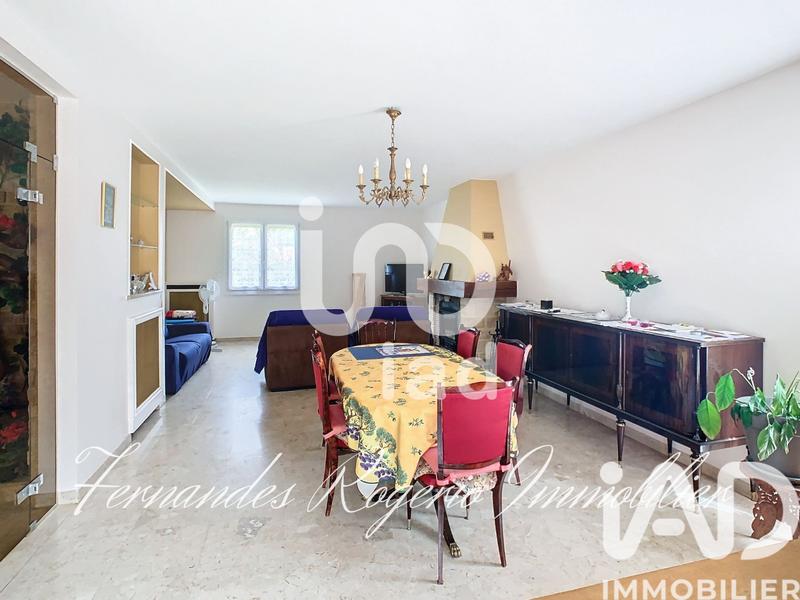 Maison - 170 m² - 8 pièces