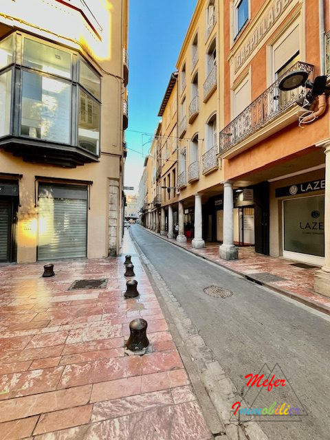 Local commercial - 130 m²