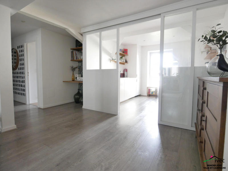 Appartement - 87 m² - 4 pièces