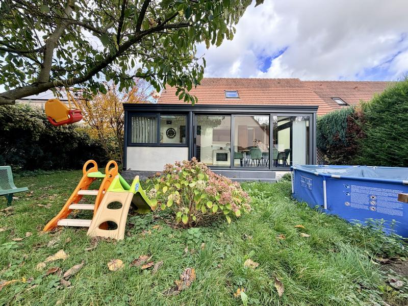 Maison contemporaine - 103 m² - 5 pièces