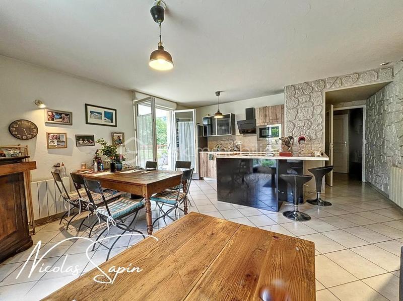 Appartement - 62 m² - 3 pièces