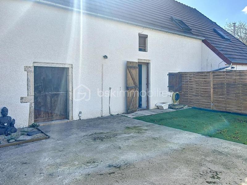 Immeuble - 174 m² - 8 pièces