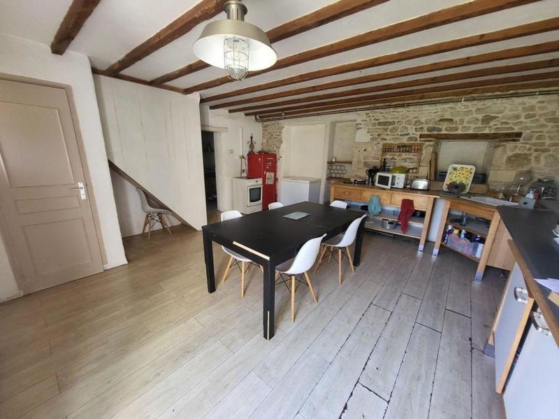 Maison - 151 m² - 6 pièces
