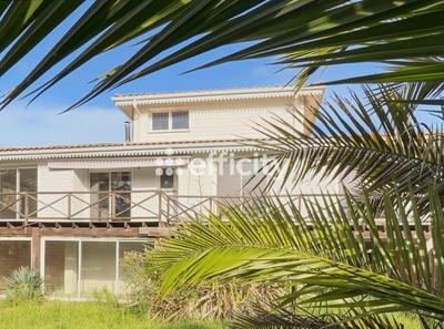 Villa - 147 m² - 6 pièces