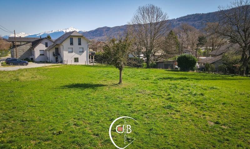 Terrain constructible - 401 m²