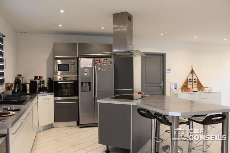 Maison - 160 m² - 7 pièces