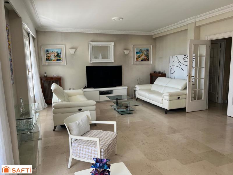 Maison de maîtres - 386 m² - 10 pièces