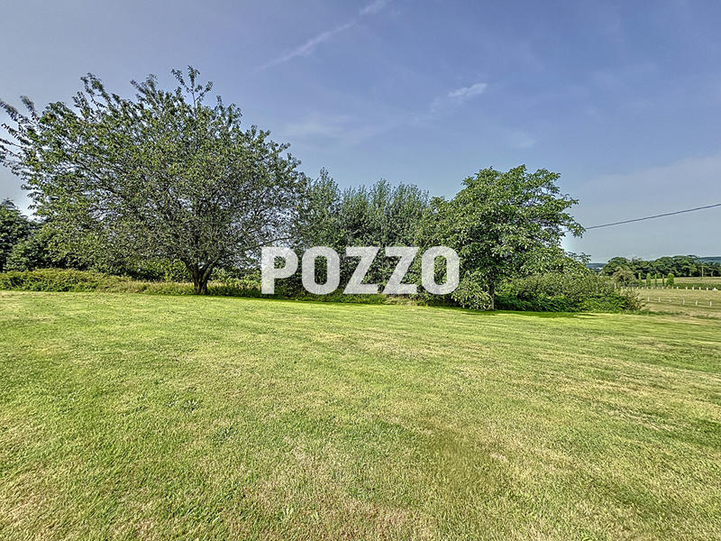 Maison - 255 m² - 8 pièces