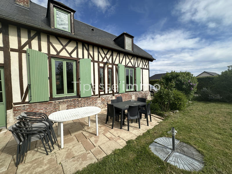 Maison - 104 m² - 4 pièces