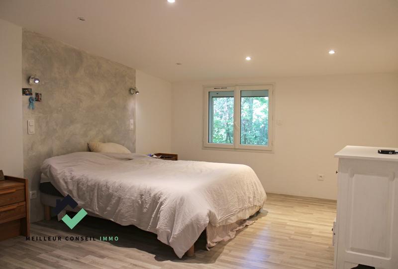 Maison - 177 m² - 6 pièces