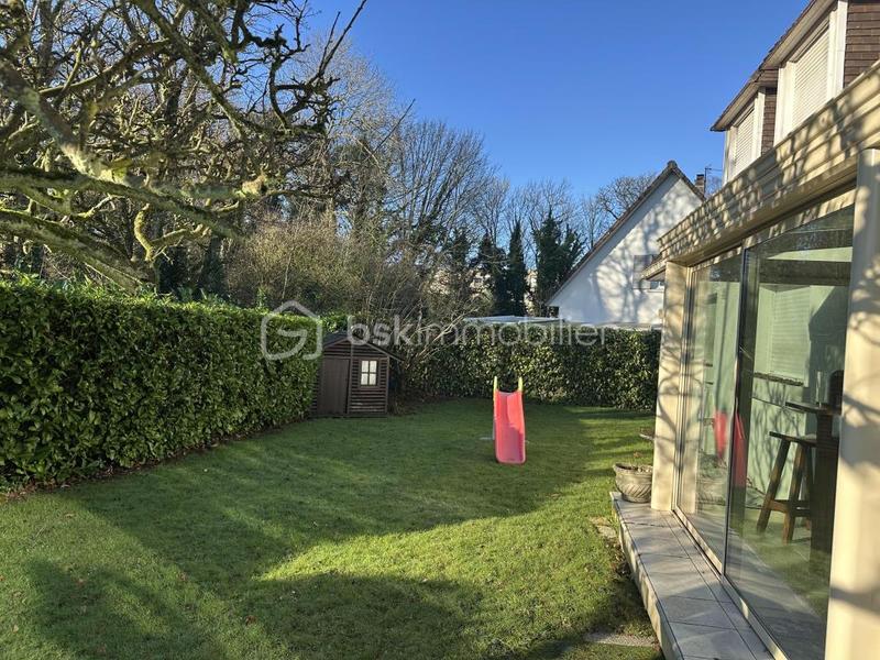 Maison d'architecte - 224 m² - 7 pièces