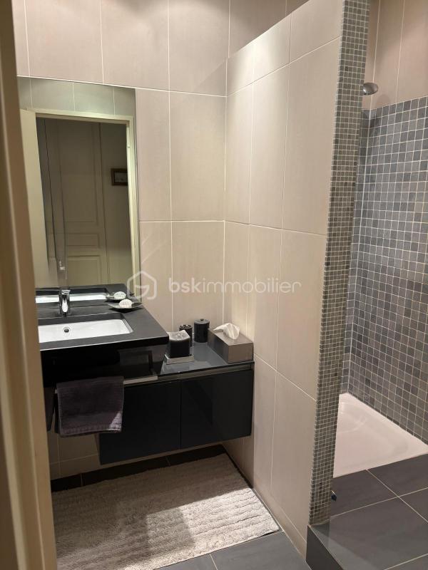 Maison - 148 m² - 7 pièces