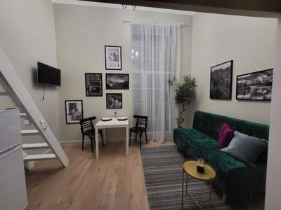 Studio - 16 m² - 1 pièce