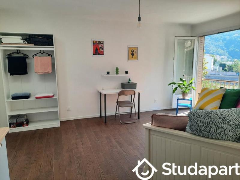 Chambre - 16 m² - 1 pièce