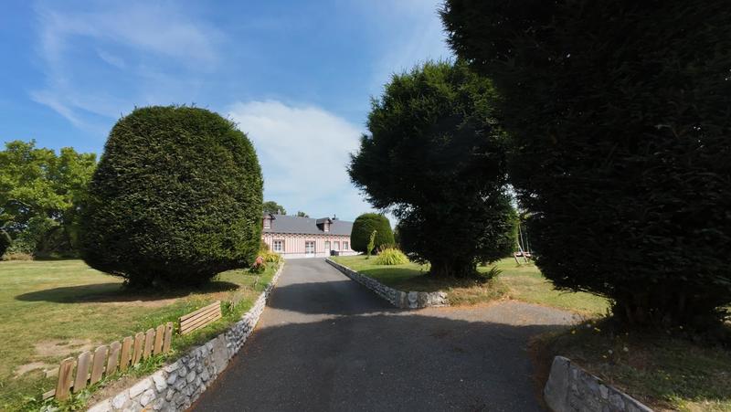 Longère - 193 m² - 11 pièces