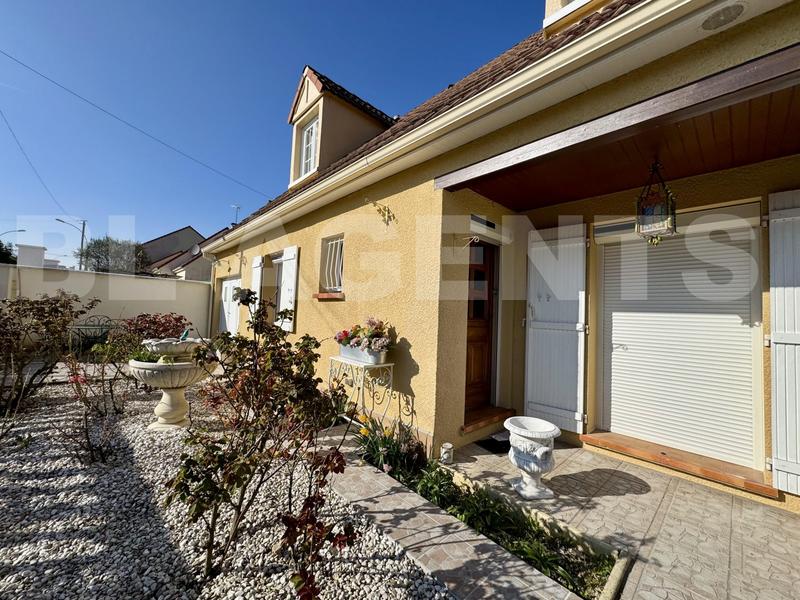 Viager - Pavillon - 105 m² - 5 pièces