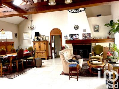 Maison de maîtres - 160 m² - 8 pièces