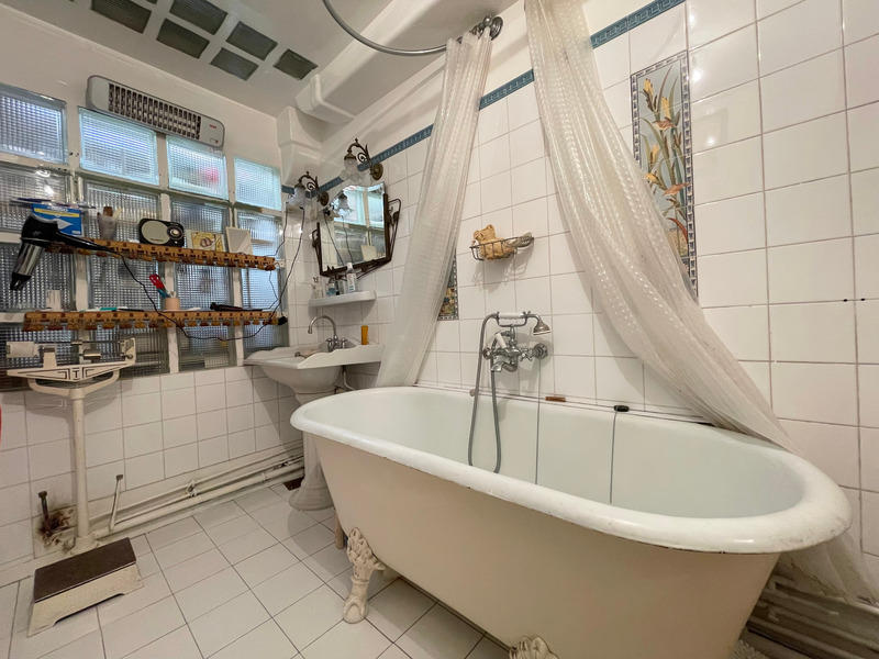 Appartement - 142 m² - 6 pièces