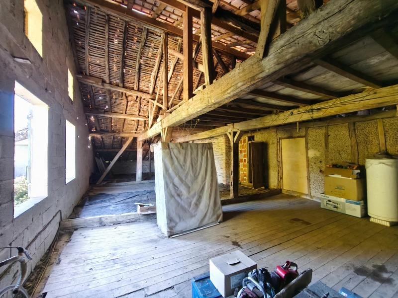 Maison - 180 m² - 6 pièces