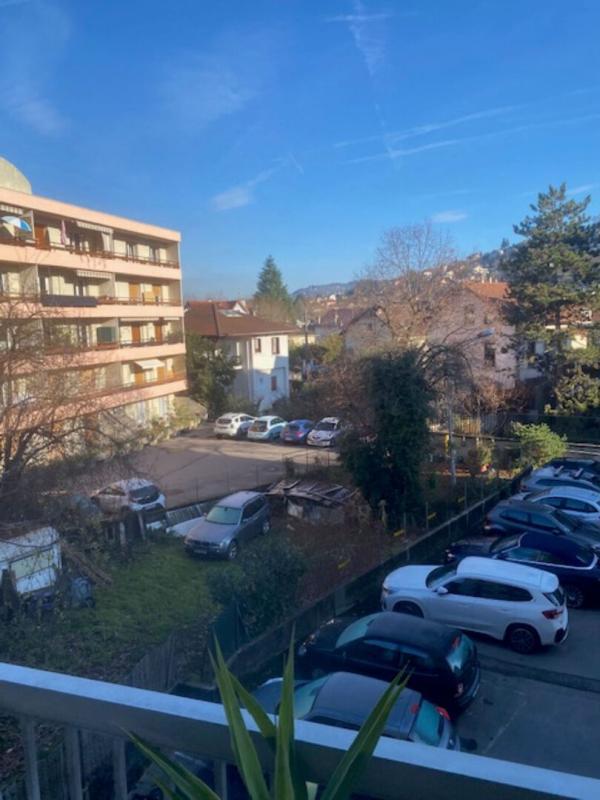 Appartement - 80 m² - 3 pièces