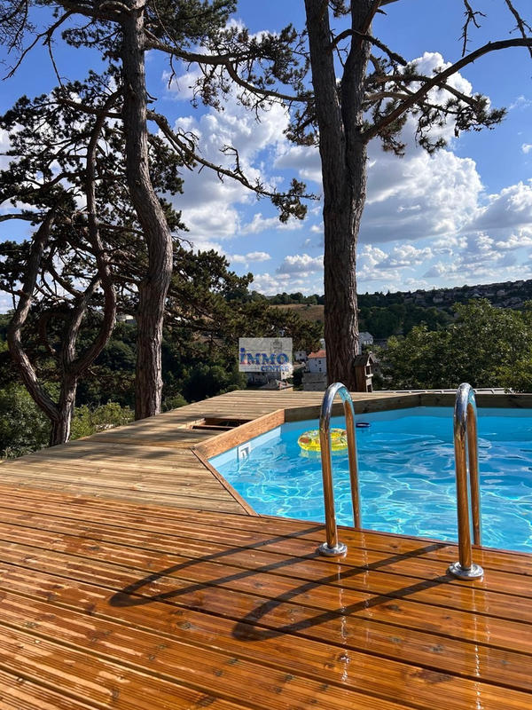 Maison - 120 m² - 6 pièces