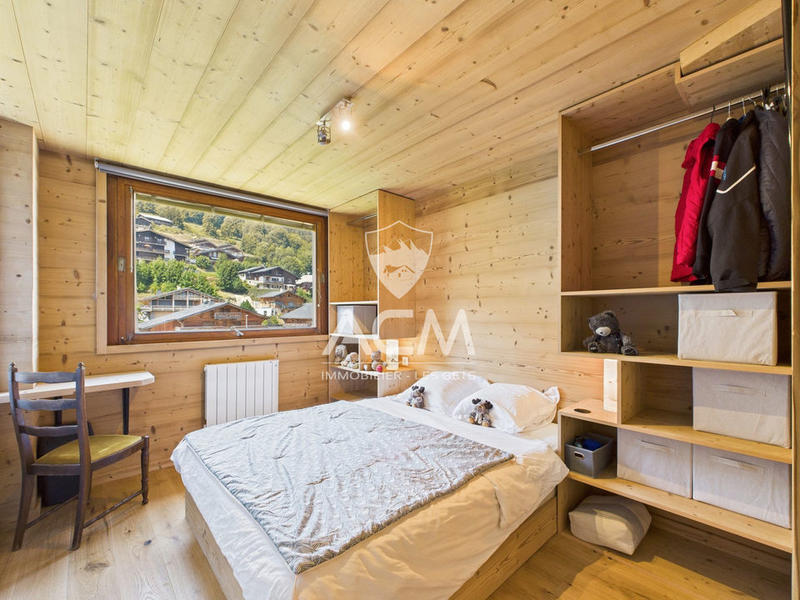 Appartement - 79 m² - 4 pièces