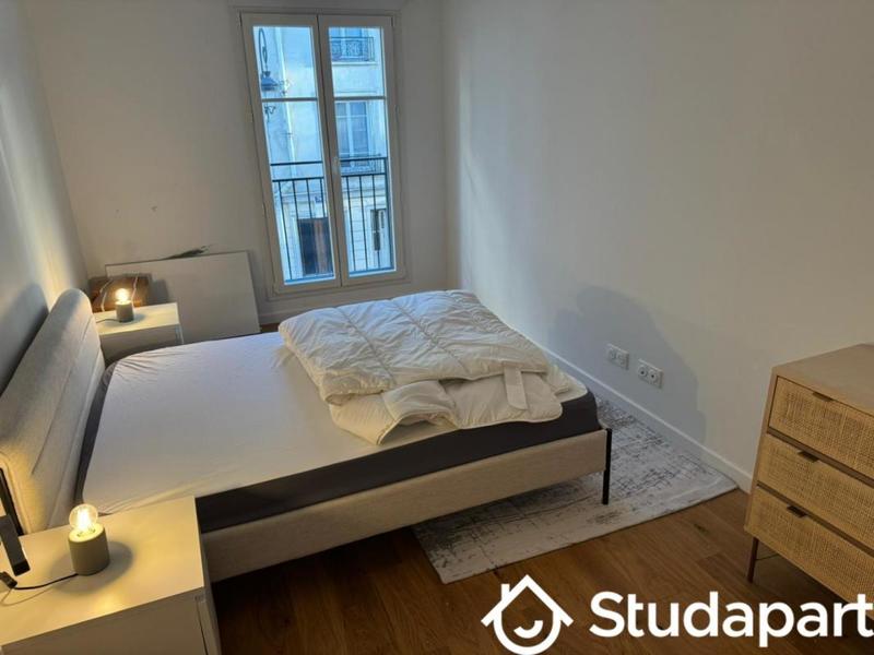 Chambre - 13 m² - 1 pièce