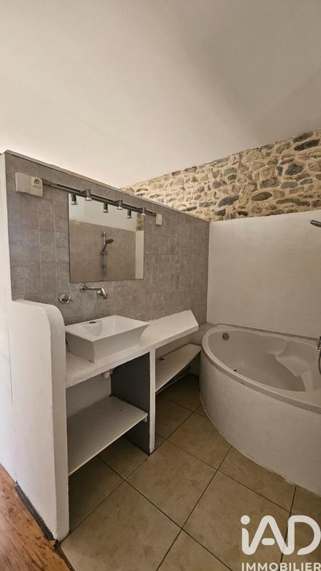 Appartement - 65 m² - 5 pièces