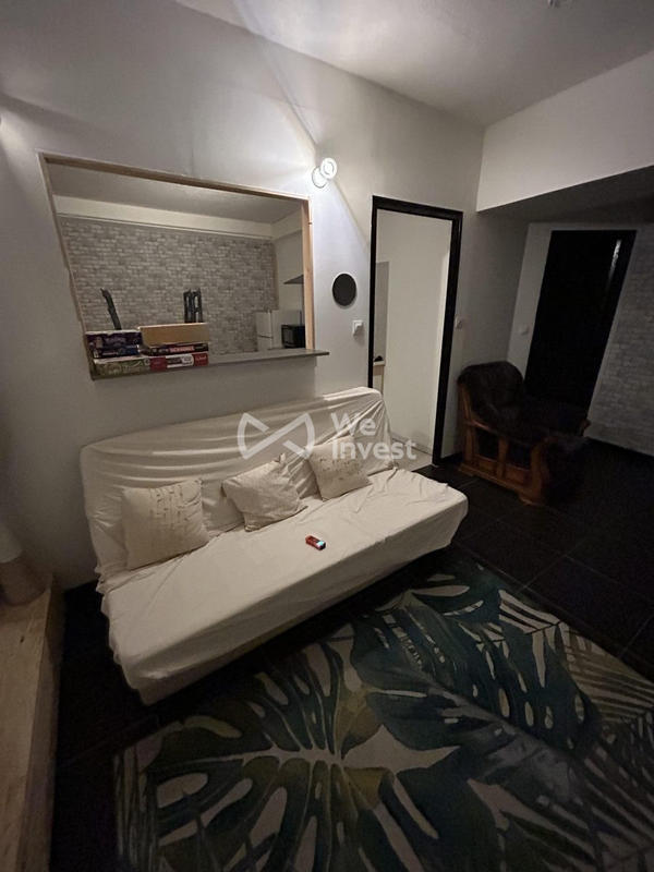 Appartement - 100 m² - 2 pièces