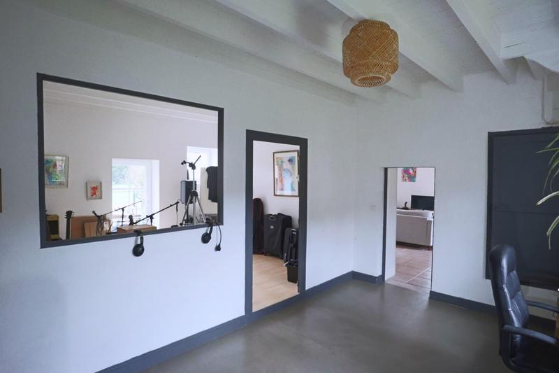 Maison - 294 m² - 10 pièces