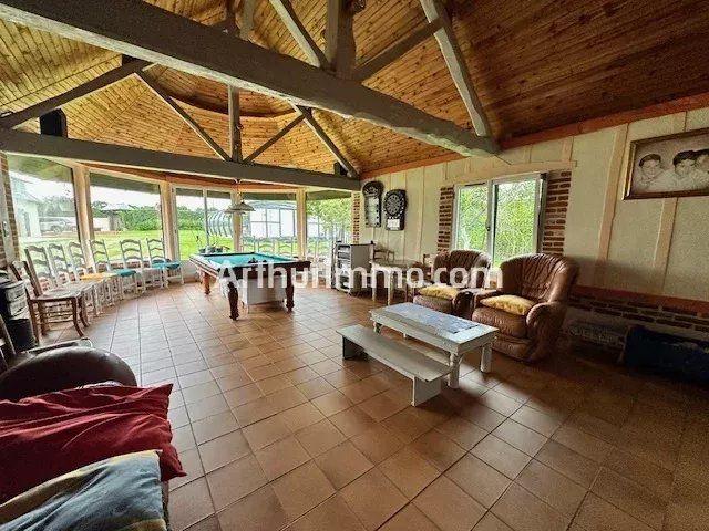 Maison - 193 m² - 5 pièces