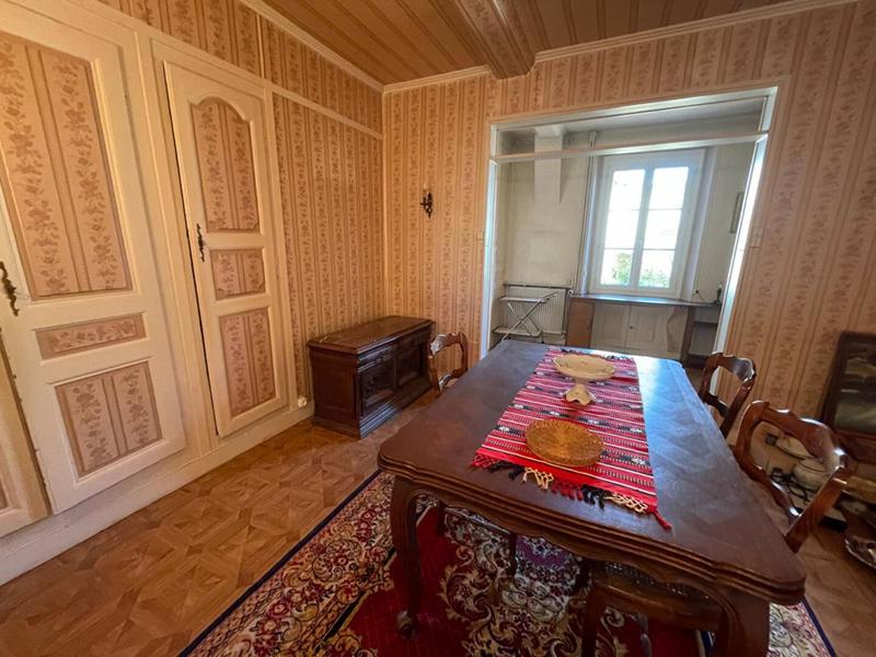 Maison - 165 m² - 8 pièces