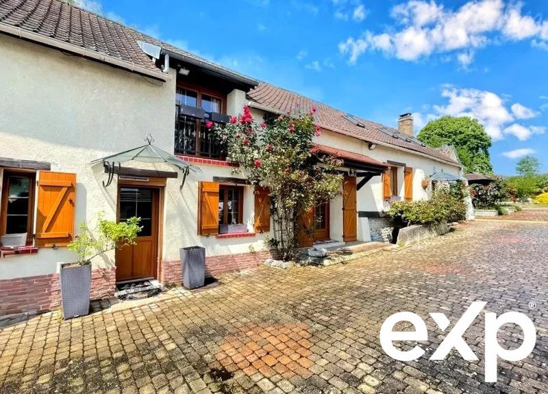 Maison ancienne - 167 m² - 8 pièces