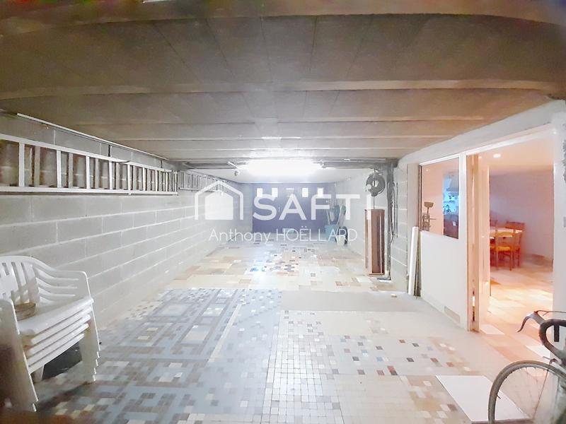 Maison - 99 m² - 5 pièces