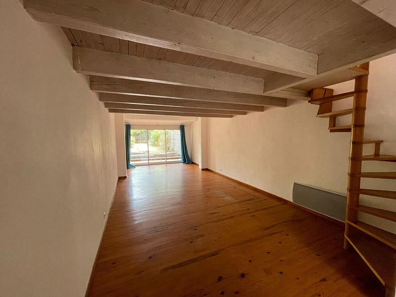 Appartement - 62 m² - 2 pièces