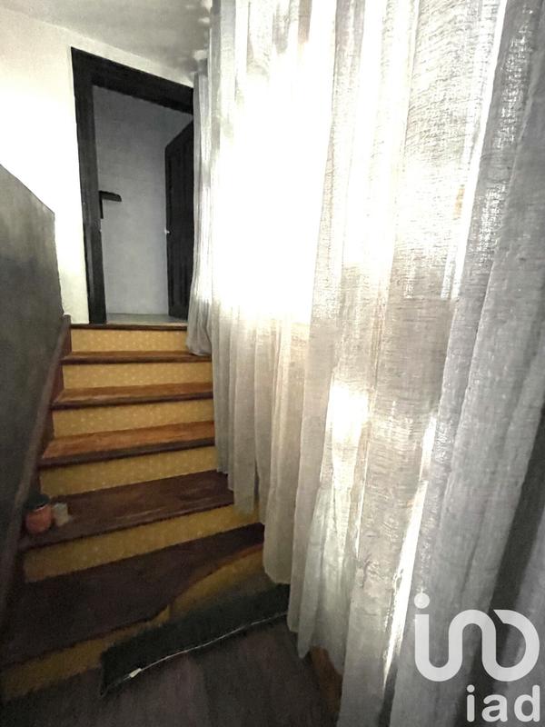 Appartement - 126 m² - 9 pièces