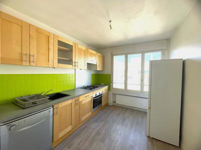 Appartement - 72 m² - 3 pièces