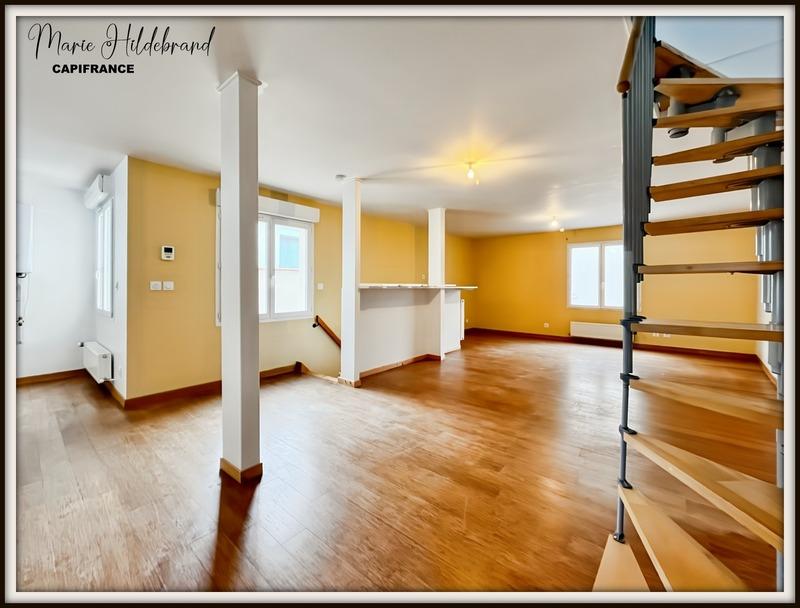 Immeuble - 98 m² - 5 pièces