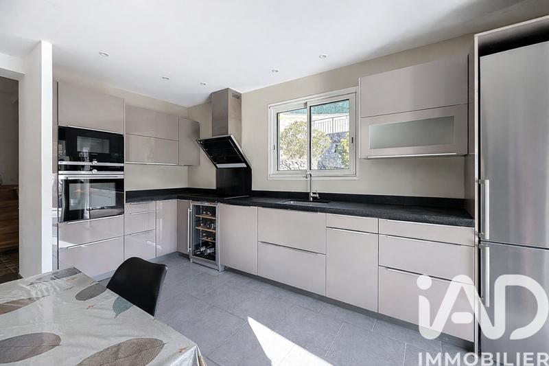 Appartement - 135 m² - 5 pièces