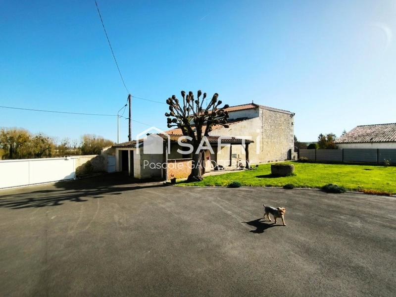 Maison - 219 m² - 8 pièces