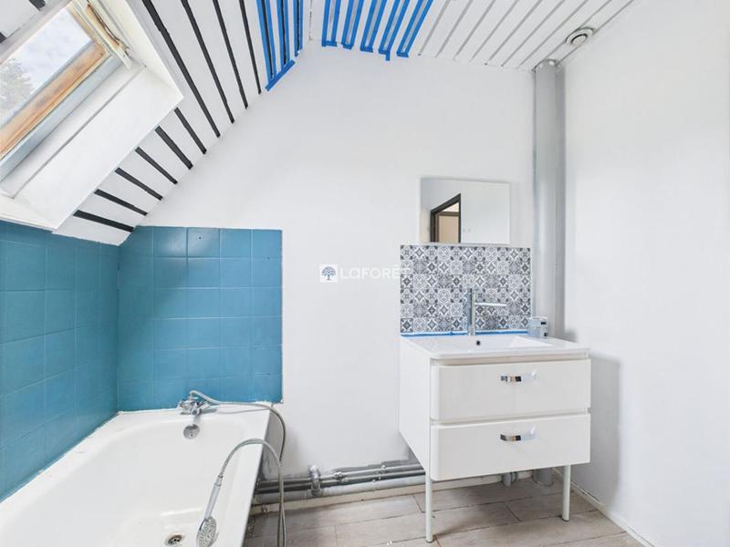 Maison - 83 m² - 4 pièces