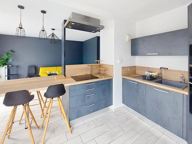 Appartement - 77 m² - 3 pièces