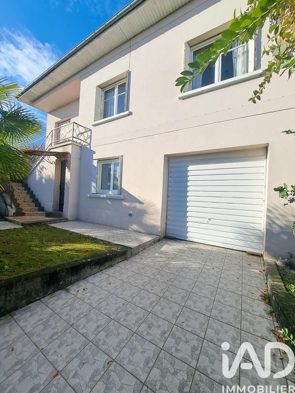 Maison - 136 m² - 4 pièces