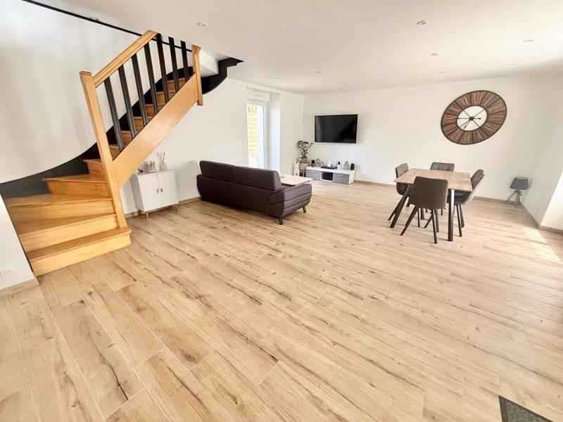 Maison - 125 m² - 4 pièces