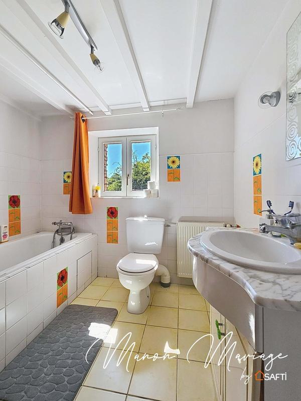 Maison - 216 m² - 5 pièces