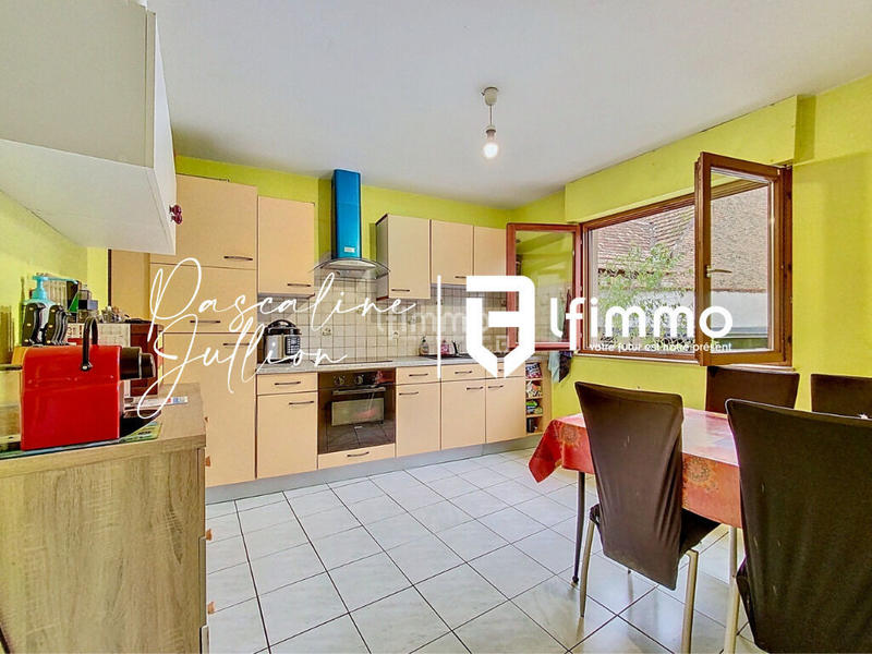 Maison - 167 m² - 9 pièces