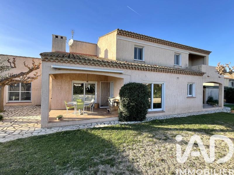 Maison de maîtres - 217 m² - 8 pièces