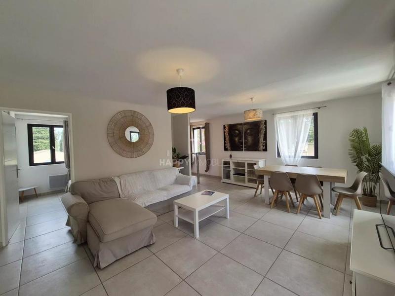 Appartement - 75 m² - 4 pièces