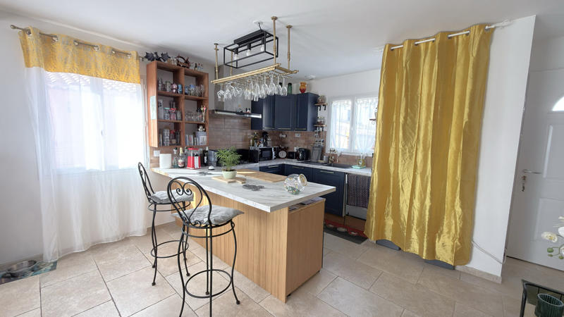 Maison - 75 m² - 4 pièces