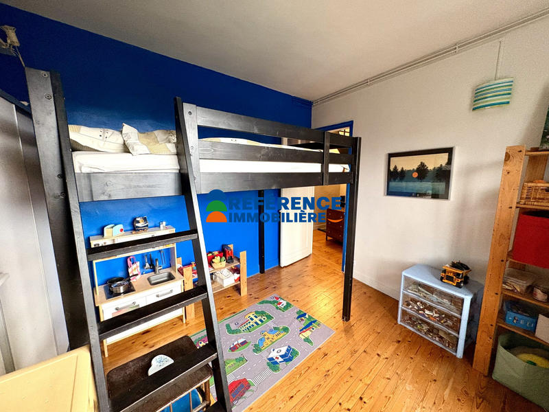 Maison - 138 m² - 5 pièces